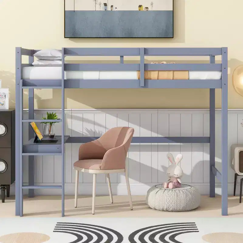 Letto a soppalco in legno di gomma matrimoniale con scaletta, sponde di sicurezza e scrivania integrata, 78,6"L x 41,4"W