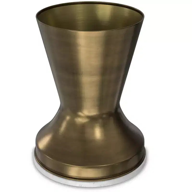 Tavolino in metallo da 14 pollici di larghezza, piano in marmo bianco con base in ottone anticato, completamente assemblato