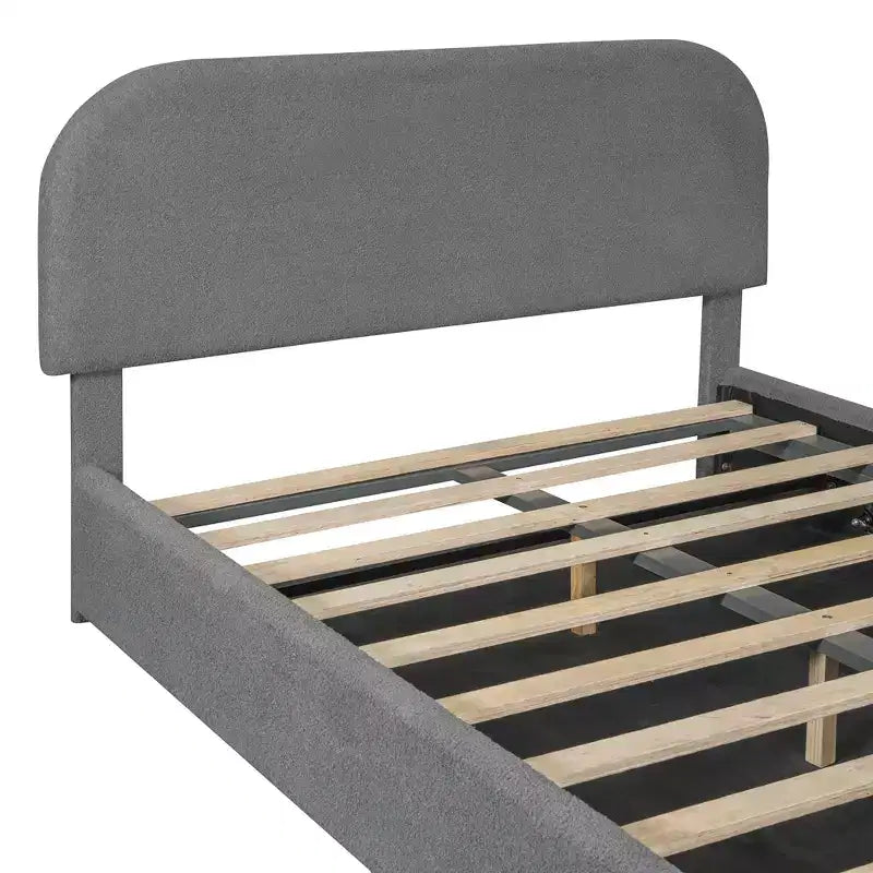 Letto Imbottito a Piattaforma in Pile Teddy Matrimoniale/Queen con Sistema di Contenimento Idraulico